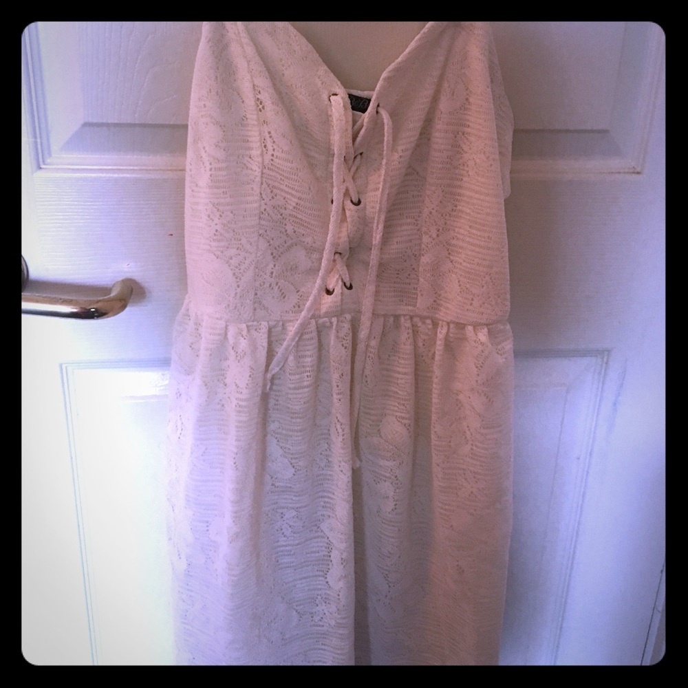 Off-white dress